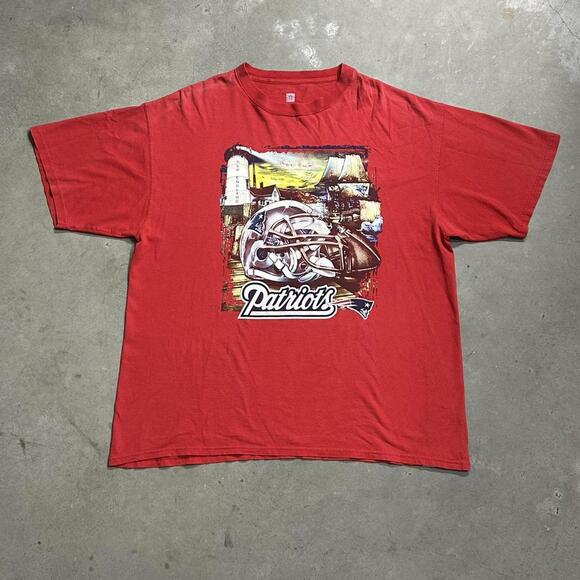 Vintage 2000’s New England Patriots Graphic Tee - Picture 1 of 4